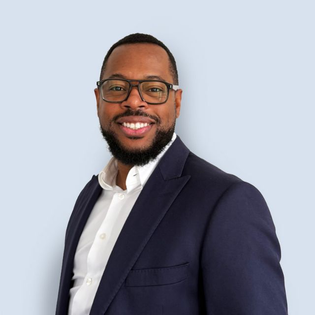 Nino <strong>Kitenge Luanyi</strong>